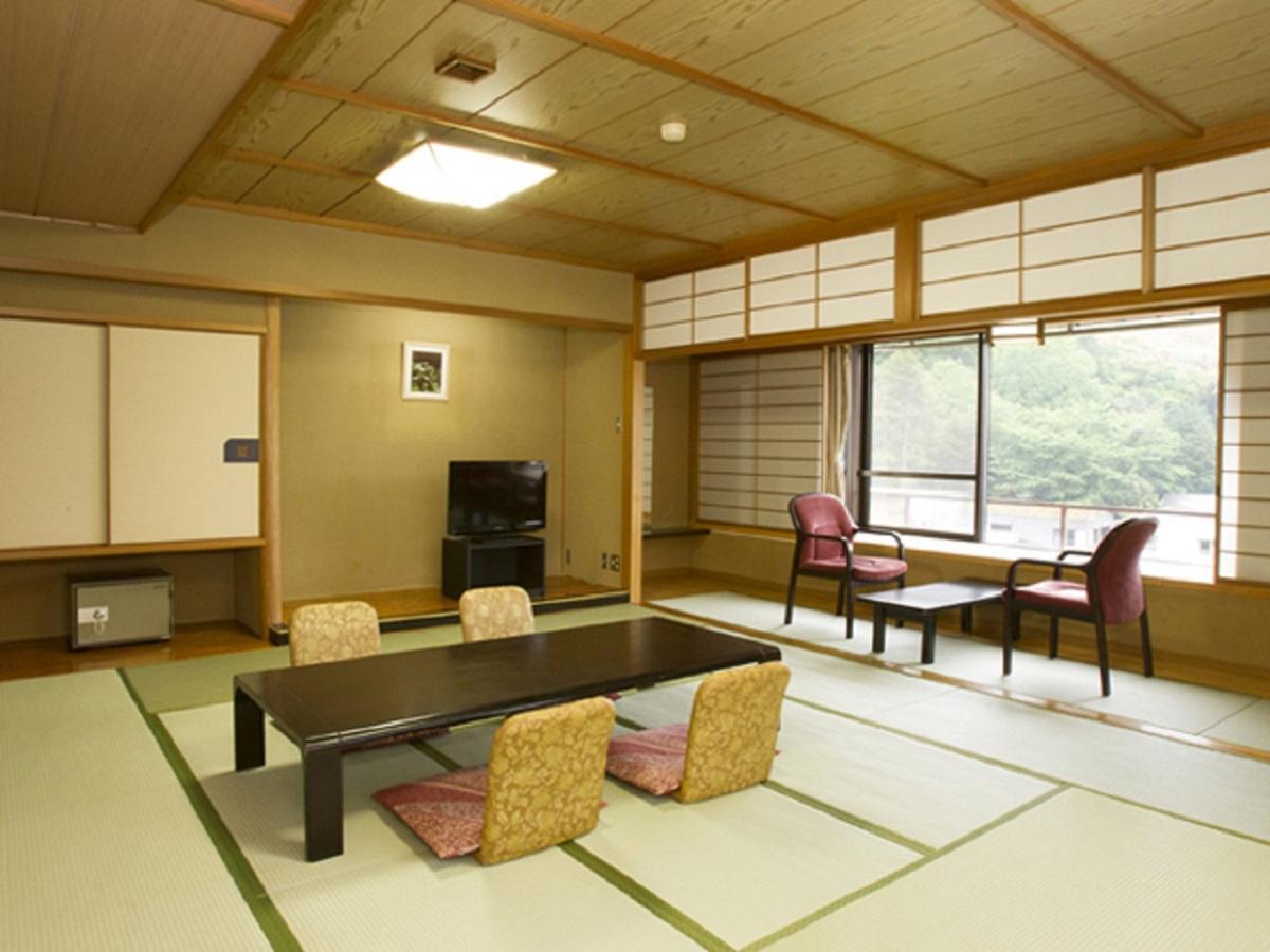 Izu Nagaoka Kinjokan Izunokuni Extérieur photo